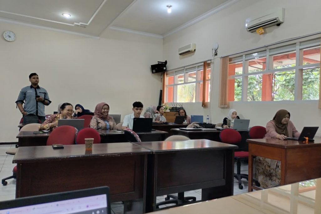 Perkuat Wajah Digital Kampus, Unikama Gelar Evaluasi dan Transfer Knowledge Operator Website 2026